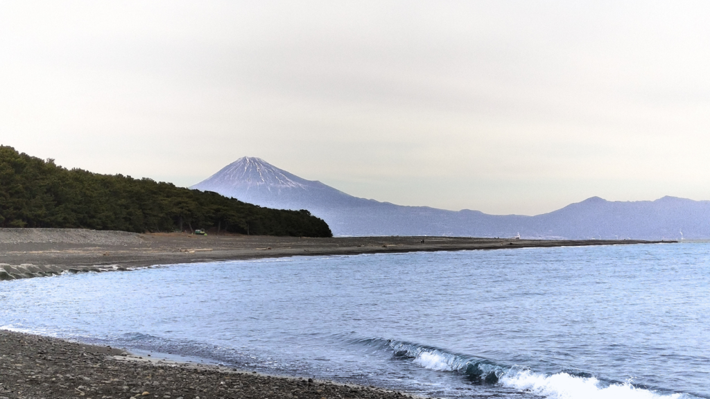 三保の松原と富士山の景観（世界遺産の絶景スポット）